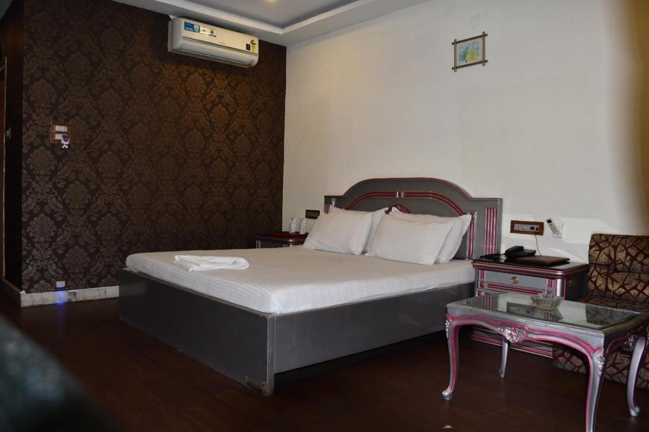 Hotel Tourist Inn Siliguri Exteriér fotografie