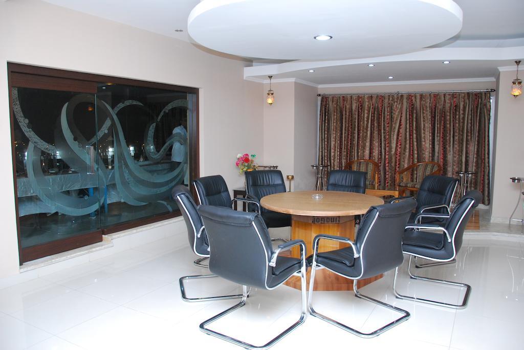 Hotel Tourist Inn Siliguri Exteriér fotografie